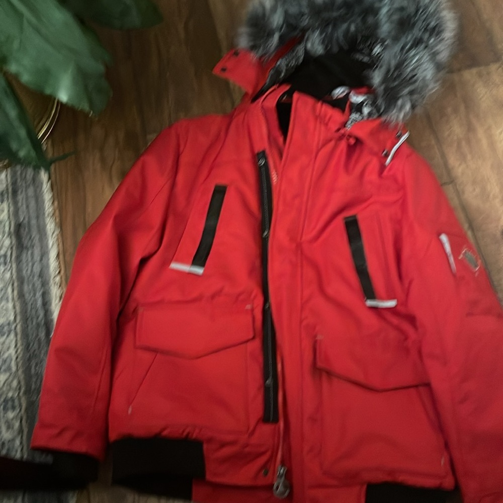 Coat - Picture 12 of 12